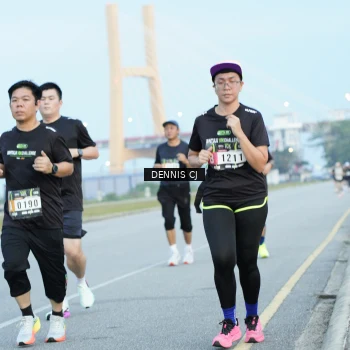 Runner Photo 2079066