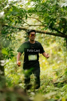 Runner Photo 2079067