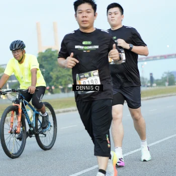 Runner Photo 2079084