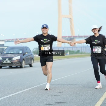 Runner Photo 2079222