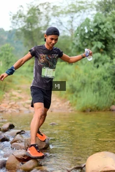 Runner Photo 2079401