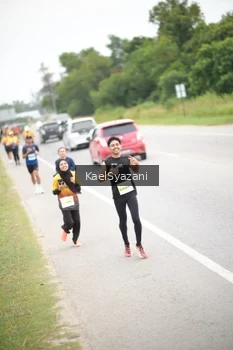 Runner Photo 2079415