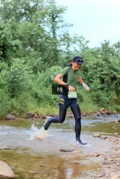 Runner Photo 2079447