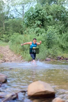 Runner Photo 2079478