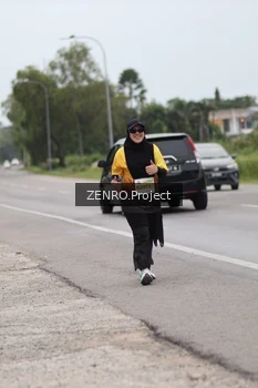 Runner Photo 2079592