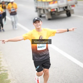 Runner Photo 2079647