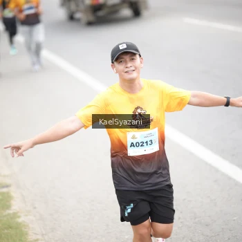 Runner Photo 2079655