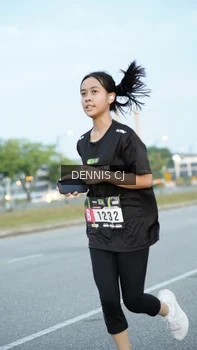 Runner Photo 2079832