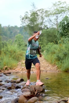 Runner Photo 2079870