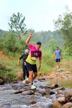 Runner Photo 2079949