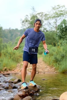 Runner Photo 2079995