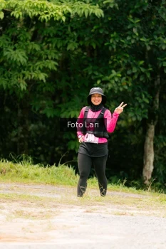 Runner Photo 2080002