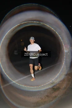 Runner Photo 2080028