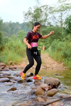 Runner Photo 2080046