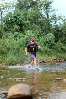 Runner Photo 2080143