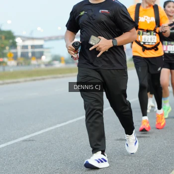 Runner Photo 2080153