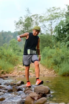 Runner Photo 2080196