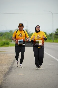 Runner Photo 2080295