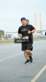 Runner Photo 2080705
