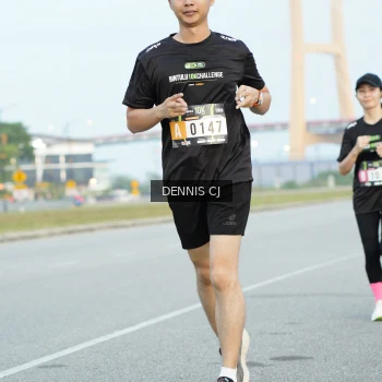 Runner Photo 2080787