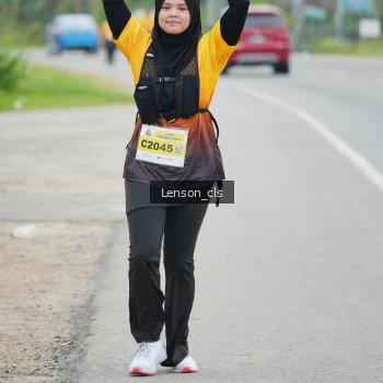 Runner Photo 2080836