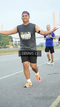 Runner Photo 2080860