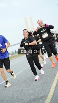 Runner Photo 2080878