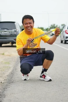 Runner Photo 2081045