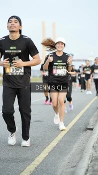Runner Photo 2081077