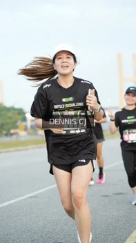 Runner Photo 2081105