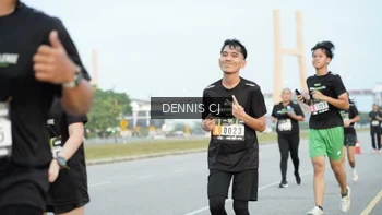 Runner Photo 2081361