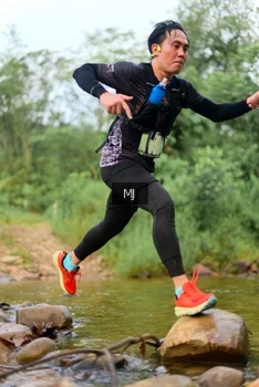 Runner Photo 2081432