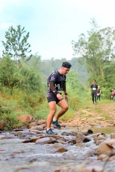 Runner Photo 2081500