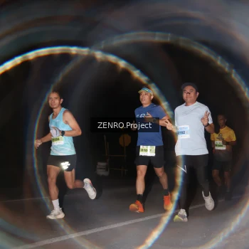Runner Photo 2081536