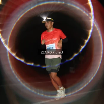 Runner Photo 2081676