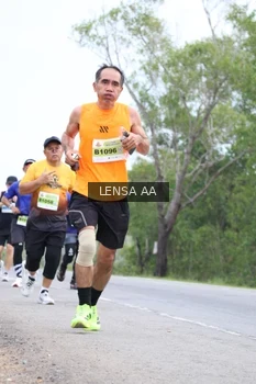 Runner Photo 2081778