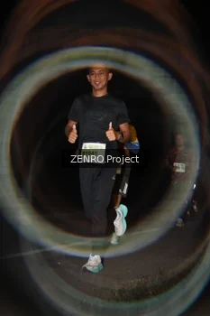 Runner Photo 2081789