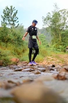 Runner Photo 2081911