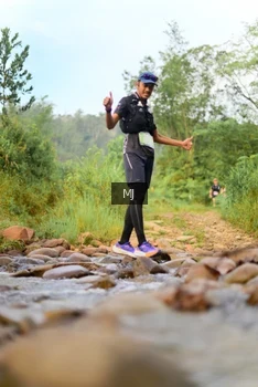 Runner Photo 2081915