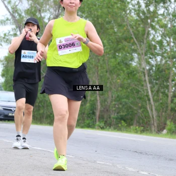 Runner Photo 2082009