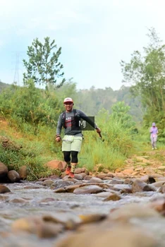 Runner Photo 2082022