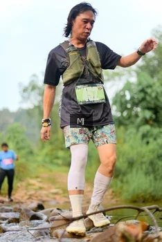 Runner Photo 2082111