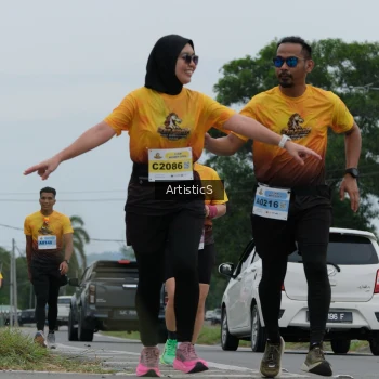 Runner Photo 2082163