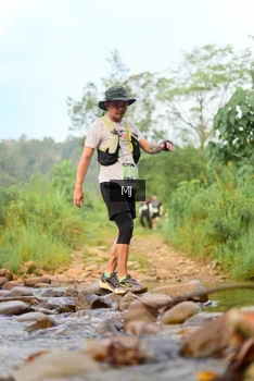 Runner Photo 2082174