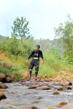 Runner Photo 2082336
