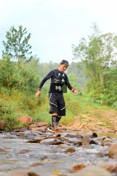 Runner Photo 2082355
