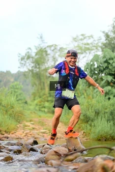 Runner Photo 2082406