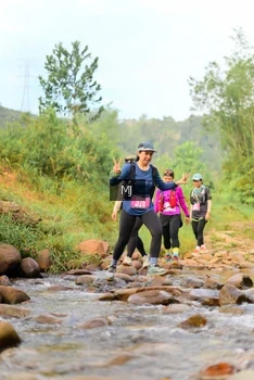 Runner Photo 2082423