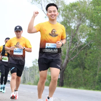 Runner Photo 2082549