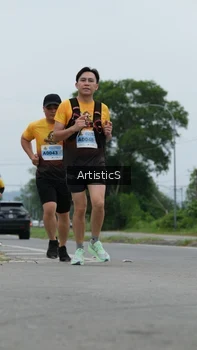 Runner Photo 2082644